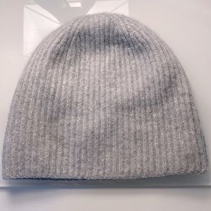 Club Monaco Grey Cashmere beanie